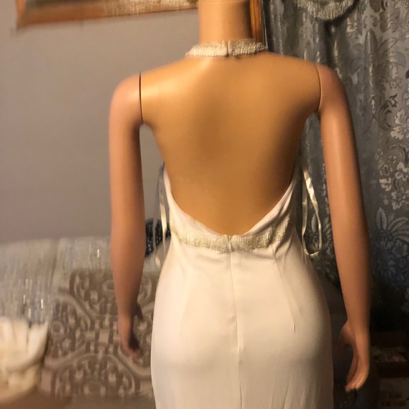 Elegant White Halter Maxi Dress - Picture 4 of 8